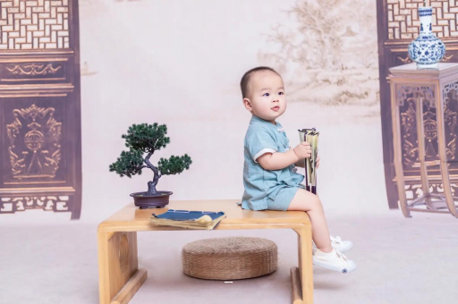 海东孕妇尖肚子和圆肚子